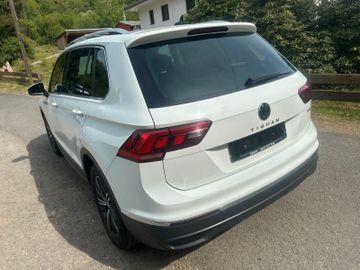 Volkswagen Tiguan - 7