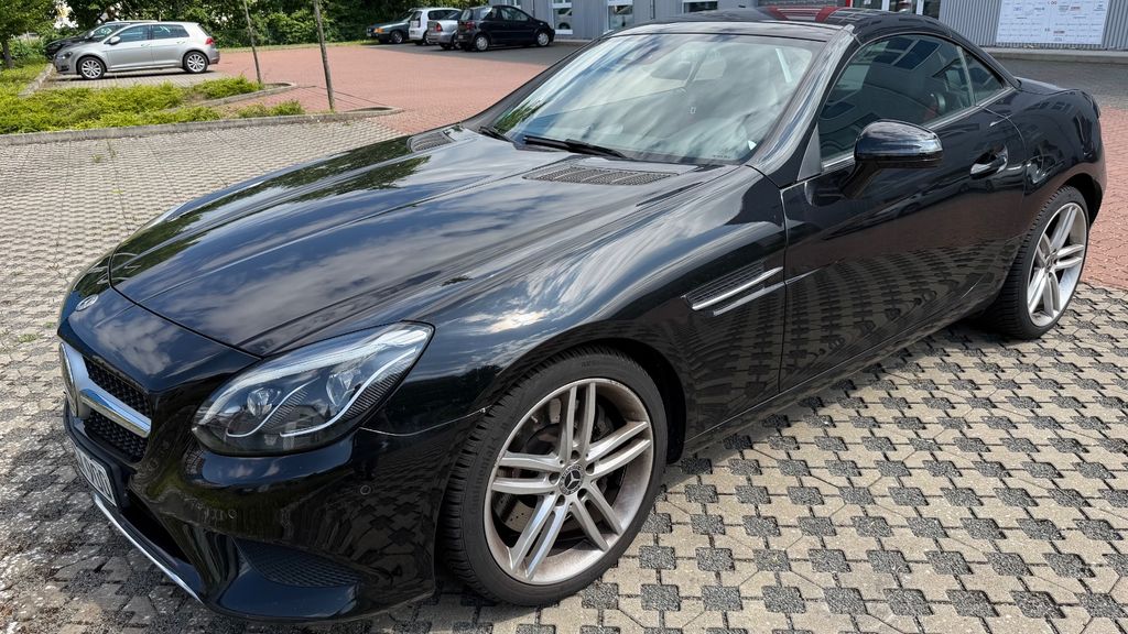 Image of Mercedes-Benz SLC 250