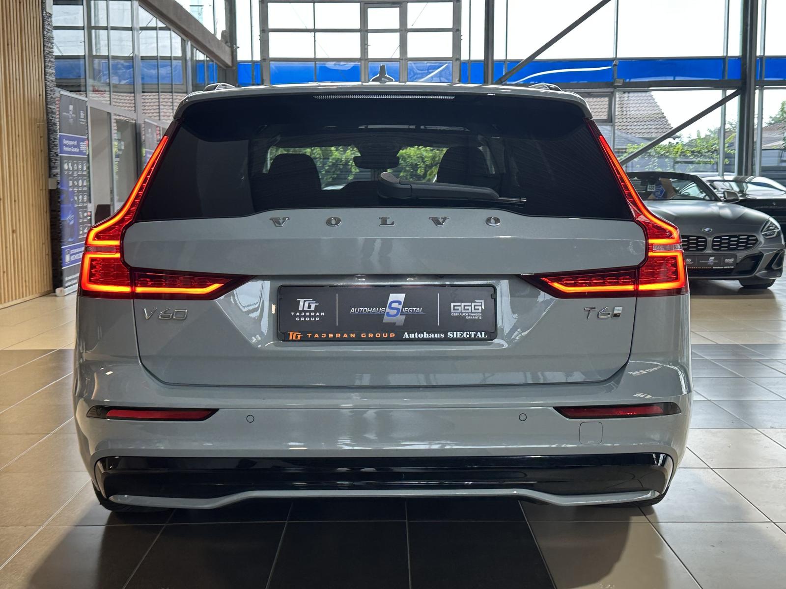 Volvo V60 Plus Dark Plug-In Leder R.Cam Memory AHK AWD, миниатюра 5