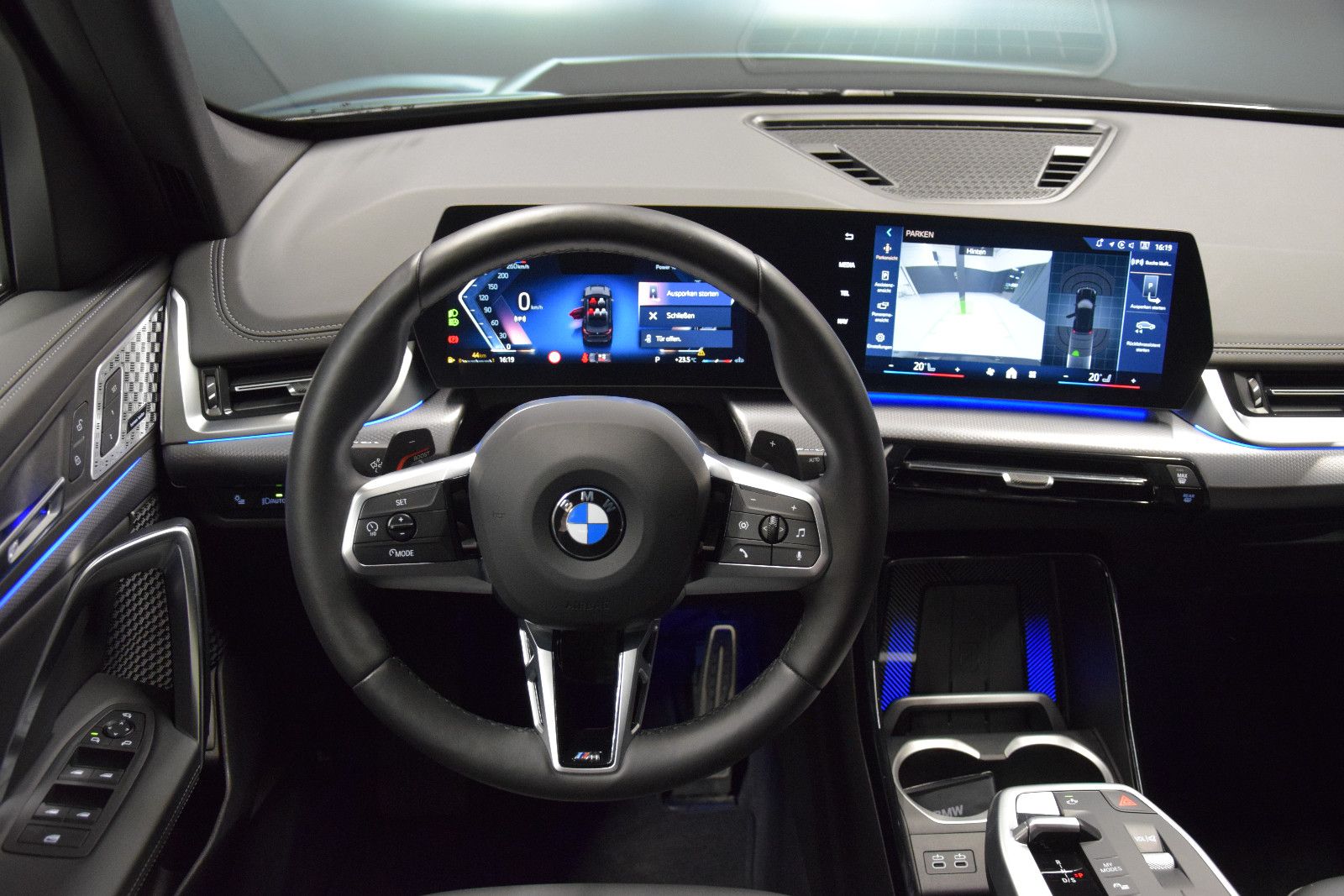 Fahrzeugabbildung BMW X1 sDrive 20 i Steptr. M Sport ACC Memory Leder