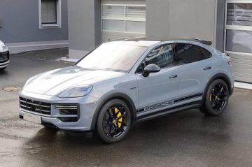 Porsche Cayenne Turbo E-Hybrid Coupé GT-Paket**EXPORT**