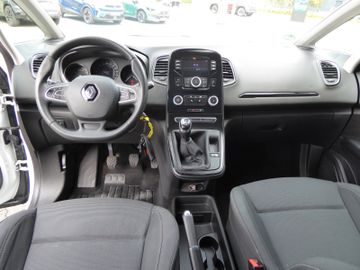 Renault Scenic - 9