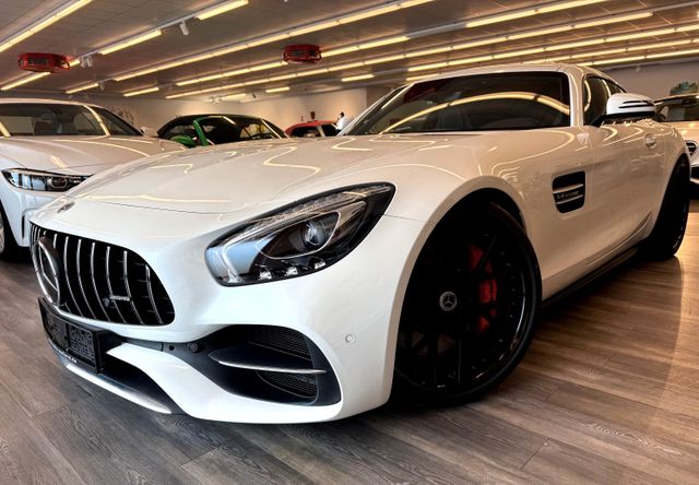 Mercedes-Benz AMG GT S Designo mit AMG Racing Kit Mega Optik
