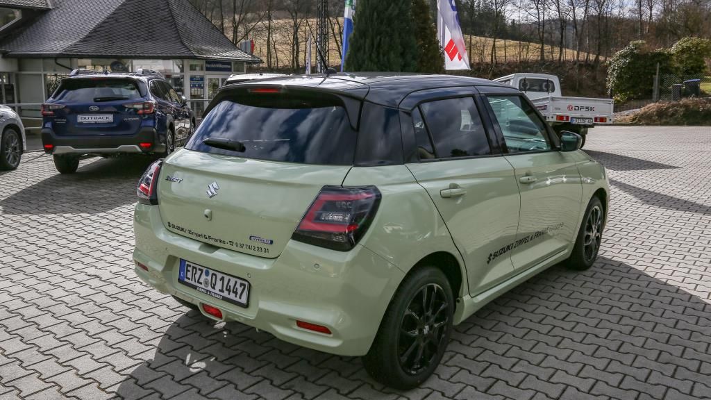 Autohaus Zimpel & Franke - Suzuki SWIFT COMFORT CVT HYBRID OL24C7AC - Bild 3 Autohaus Zimpel & Franke - Suzuki SWIFT COMFORT CVT HYBRID OL24C7AC - Bild 3