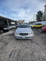 Mercedes-Benz Mercedes-benz E 270 CDI cat S.W. Avantgarde - graue Mercedes-Benz E 270