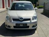Toyota Corolla Verso 1.6 Luna Klima Fenster el. - silberne Toyota Corolla Verso