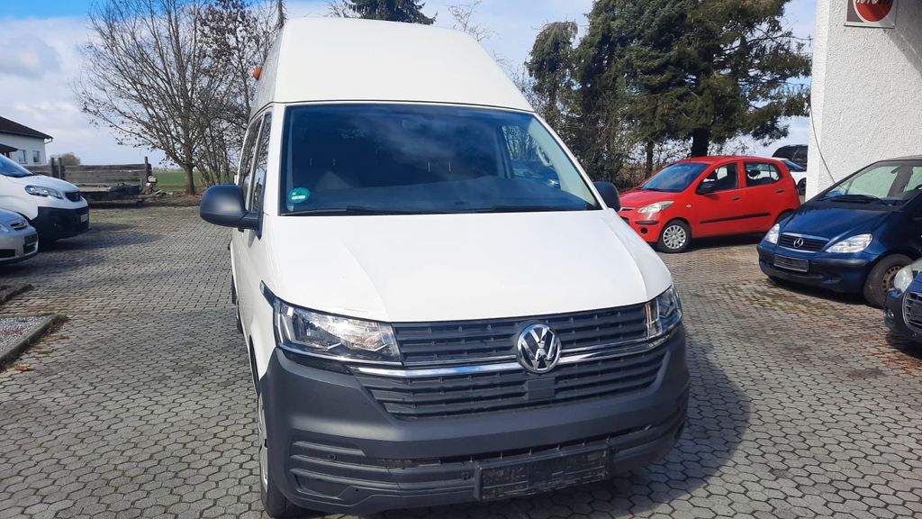 2020 Volkswagen T6 Kombi