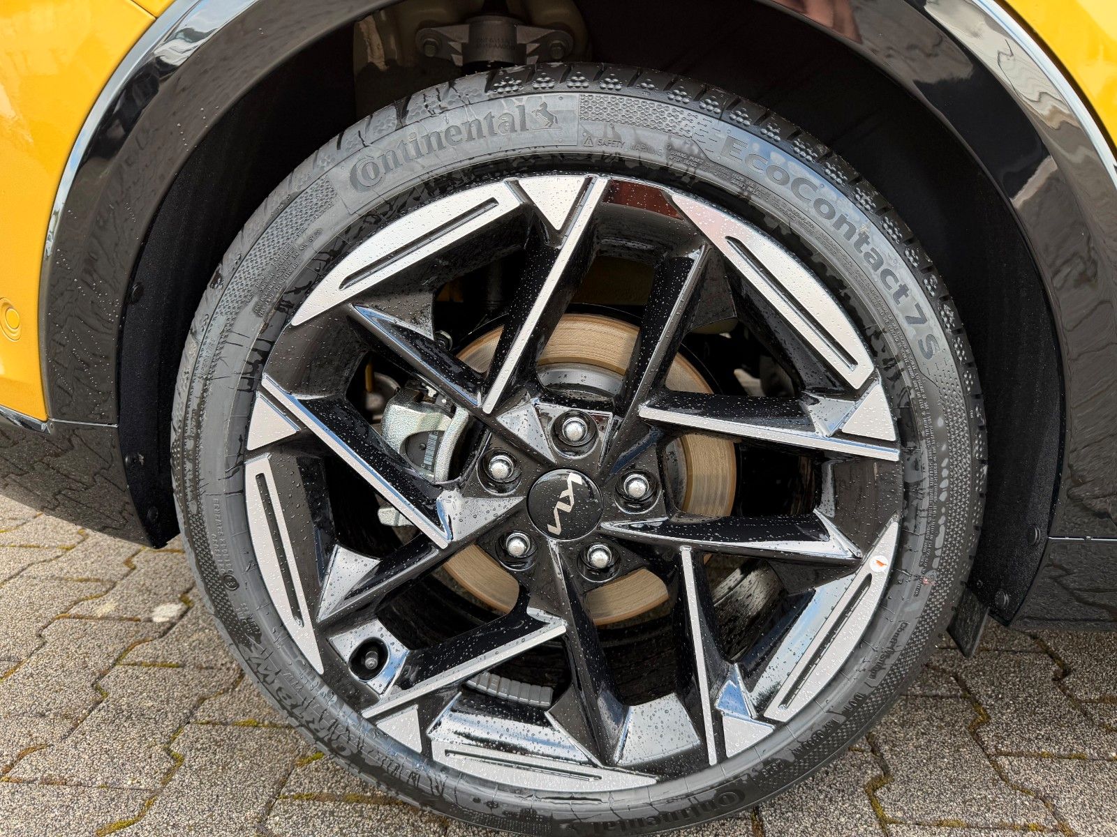 Fahrzeugabbildung Kia K4 1.6 T-GDI 180PS DCT GT-Line VOLL