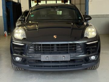 Porsche Macan - 2