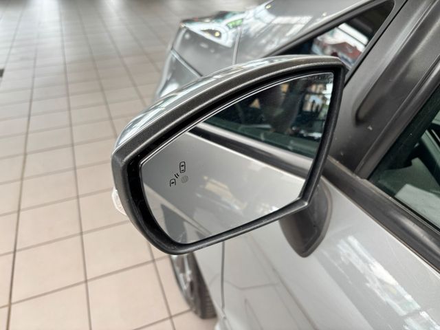 Fahrzeugbild 13
