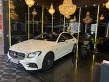 Mercedes-Benz  E43 AMG  Vollausstattung Top gepflegt  - Mercedes-Benz E 43 AMG: Limousine