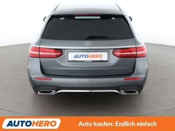 Mercedes E 200 - 5