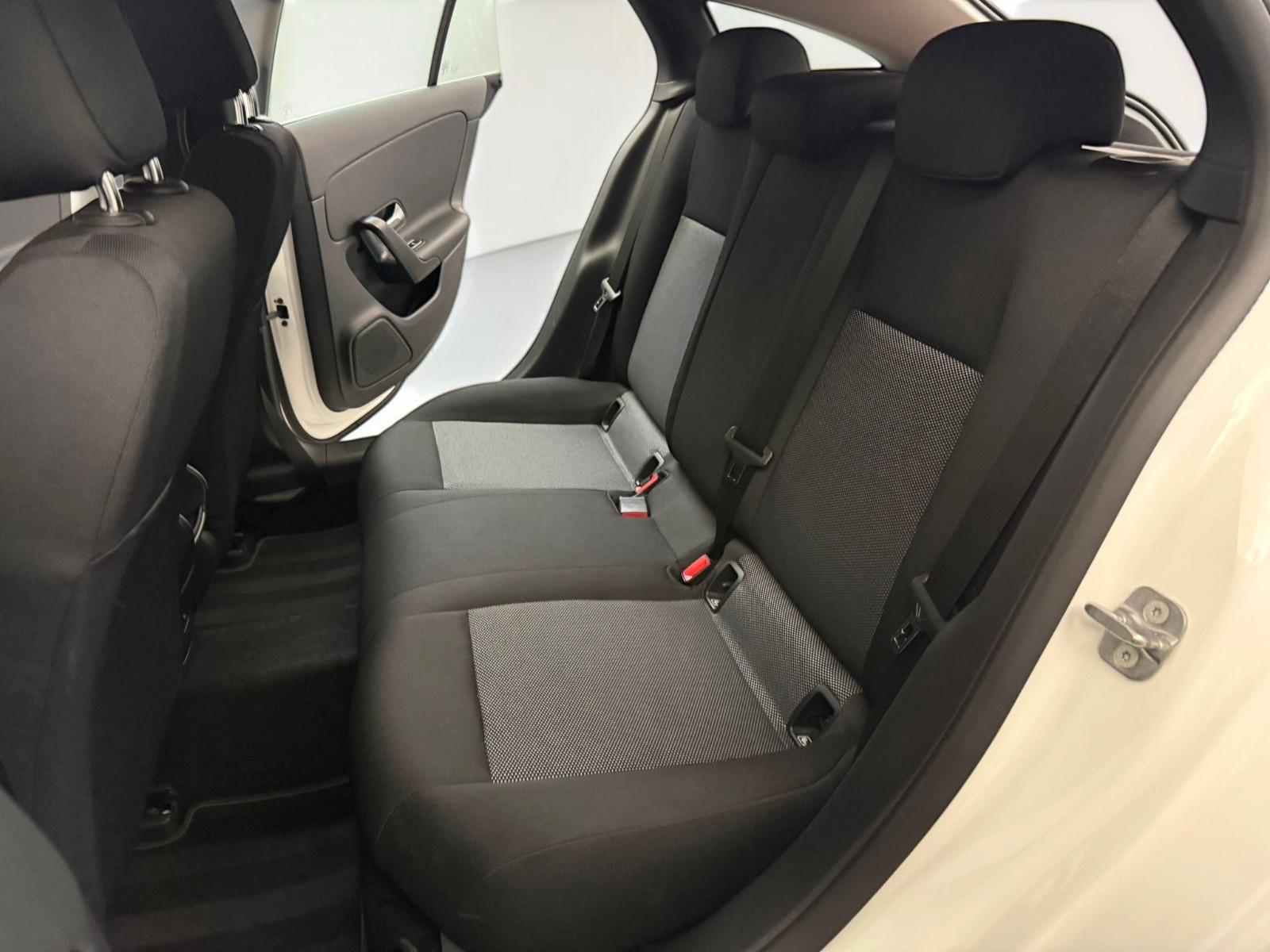 Mercedes-Benz CLA 180d Shooting Brake AHK*ACC*WIDE*CARPLAY, миниатюра 14