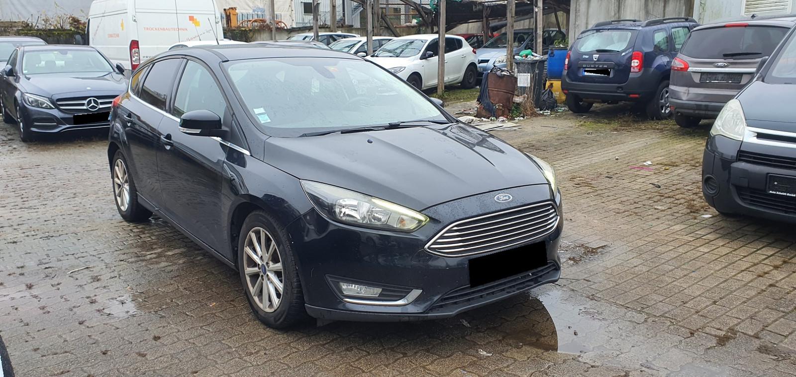 Ford Focus Lim. Titanium 1,0 EcoBoost..Navi..Klima...