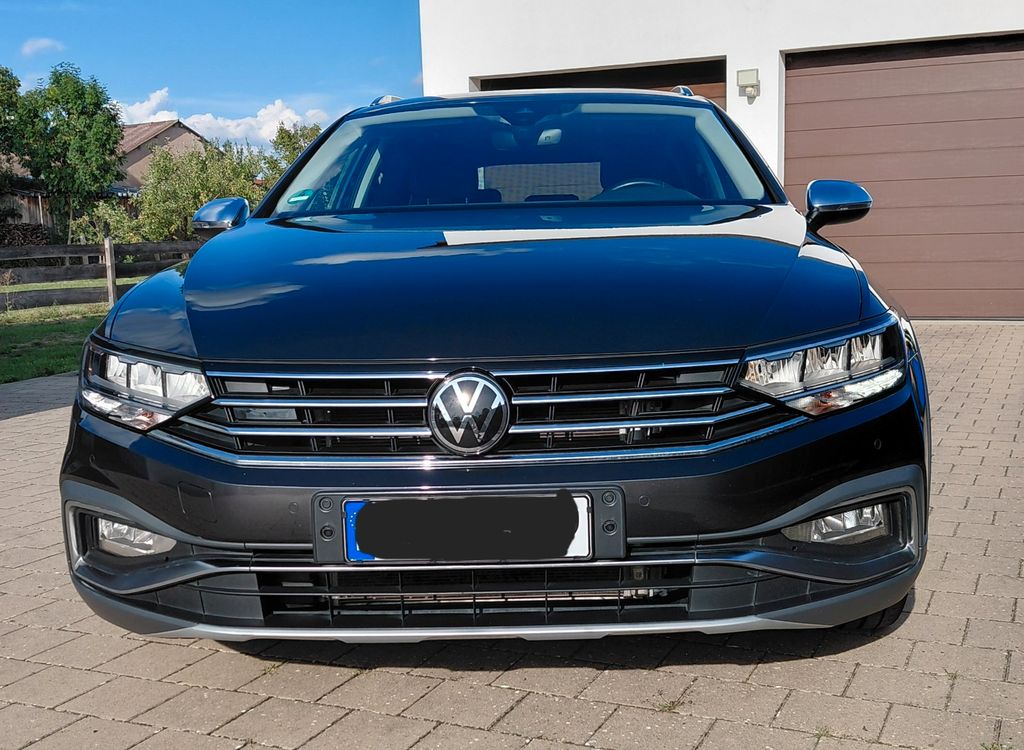 Image of Volkswagen Passat Alltrack