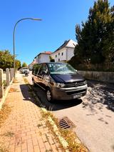 Volkswagen Langer Radstand T5 Kombi - Volkswagen T5 Kombi aus 2010