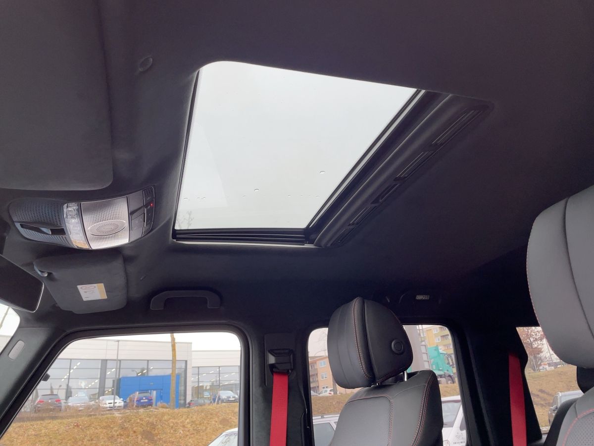 Fahrzeugabbildung Mercedes-Benz G 400 d AMG/AHK/Burmester/360°