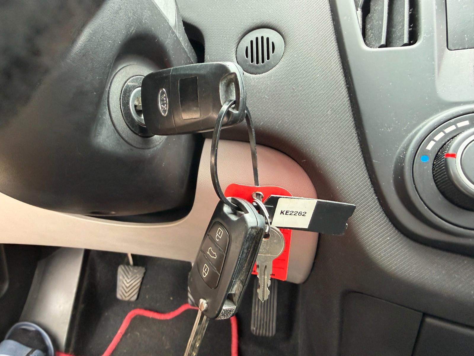 Kia cee'd 1,6i Klimaanlage,AHK
