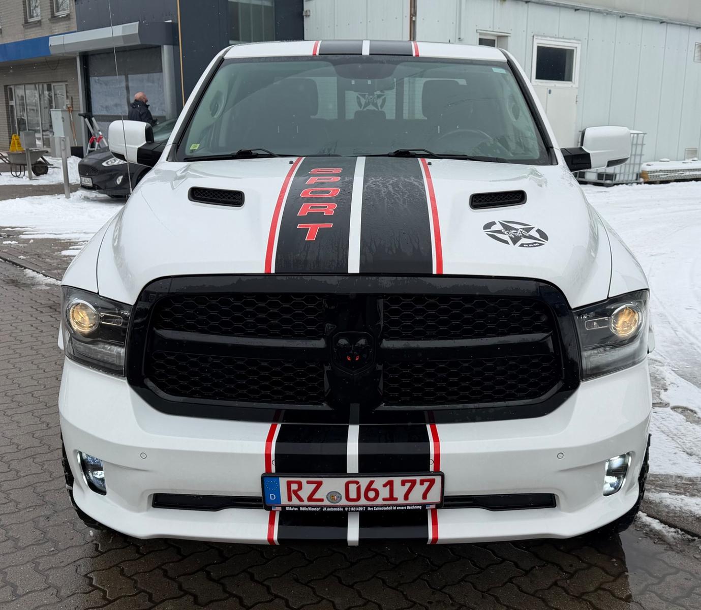Dodge RAM SPORT,SCHIEBEDACH,LED LICHT,TÜV NEU