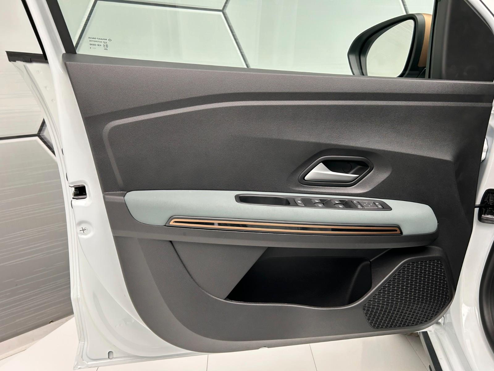 Dacia Sandero Stepway Extreme ECO-G 120 auto