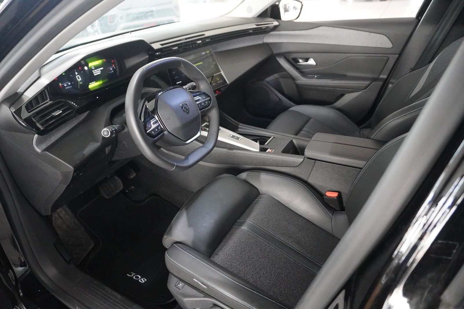 Fahrzeugabbildung Peugeot 308 SW 1.5D ALLURE NAVI/LED/360°/SPORT/SH/VIRT.