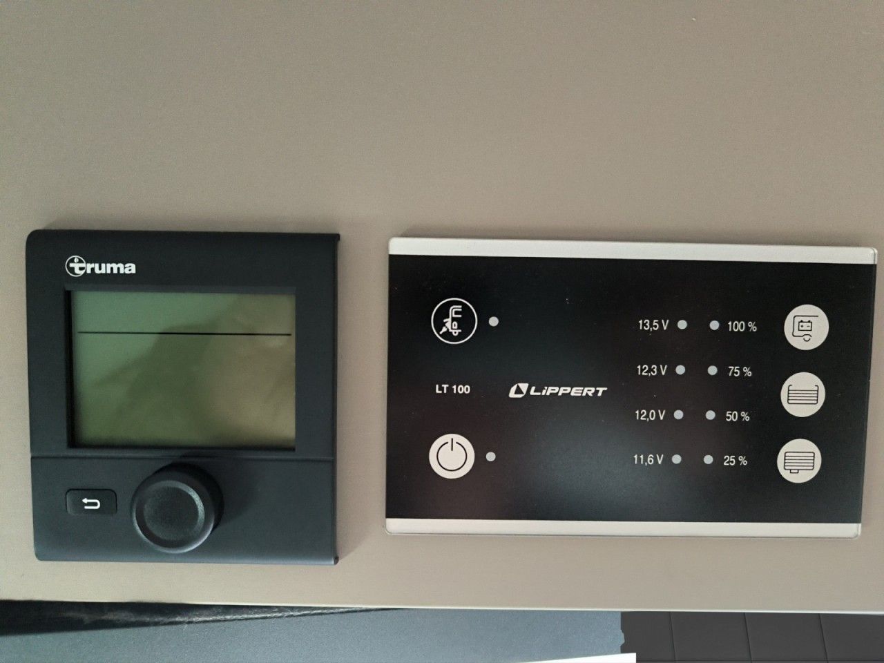 Fahrzeugabbildung Carado CV 590 4x4 Edition 15 Markise AHK Klima Xenon