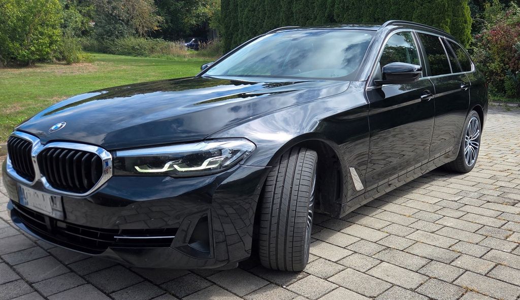 Image of BMW 520