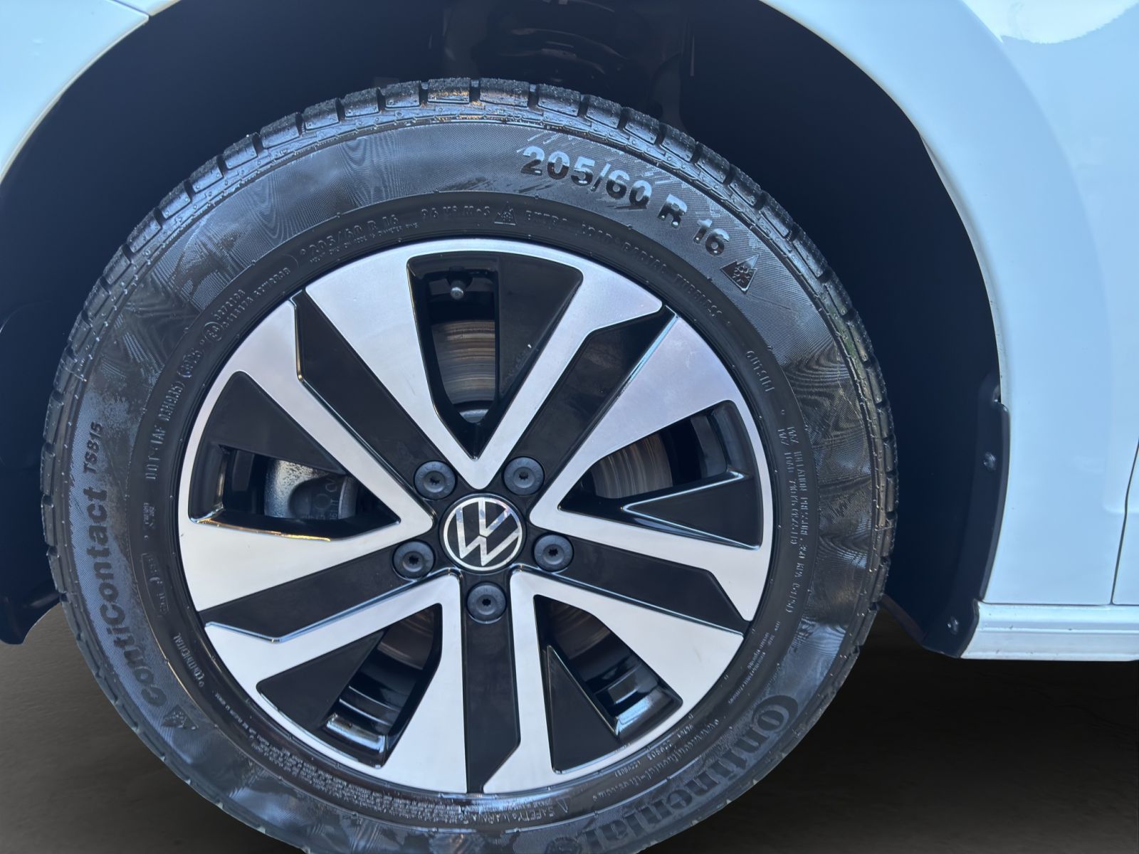 Volkswagen Touran - Bild 21