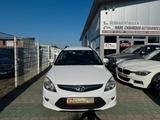 Hyundai i30 CW 1.6 CRDi 66 kW FIFA WM Edition - Hyundai i30 in Bonn