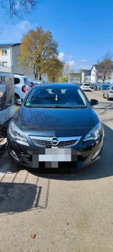 Opel Astra j 140 PS BJ; 2012 - Opel Astra: 140