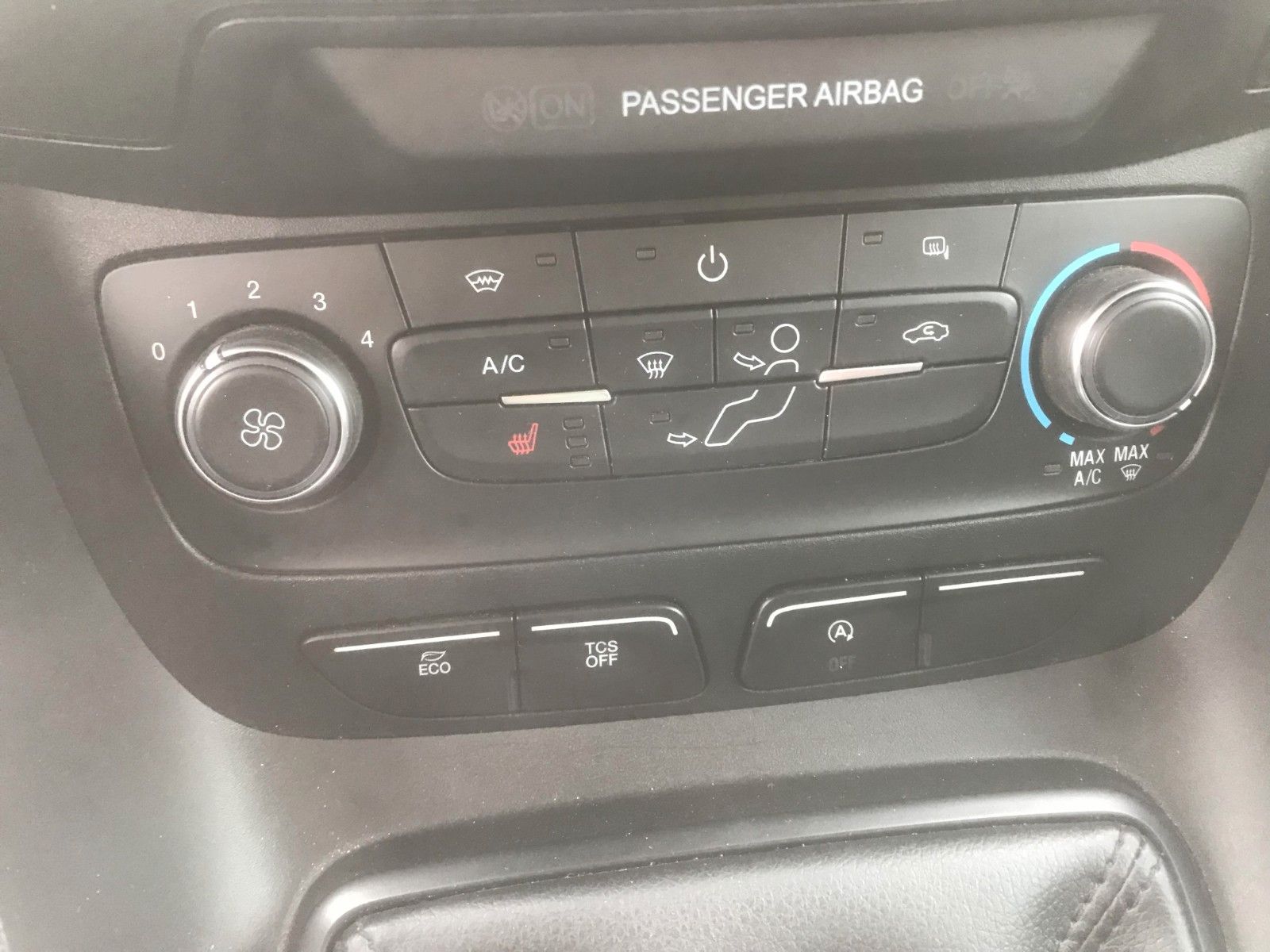 Fahrzeugabbildung Ford Transit Connect Kasten lang Trend,AHK,SHZ,SHg