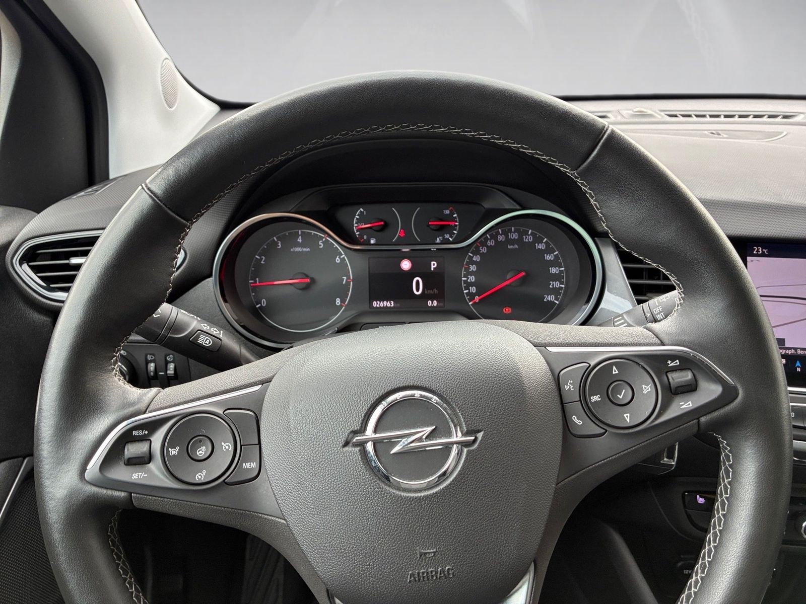 Fahrzeugabbildung Opel Crossland 1.2 Turbo Elegance Kamera,LED,Matrix