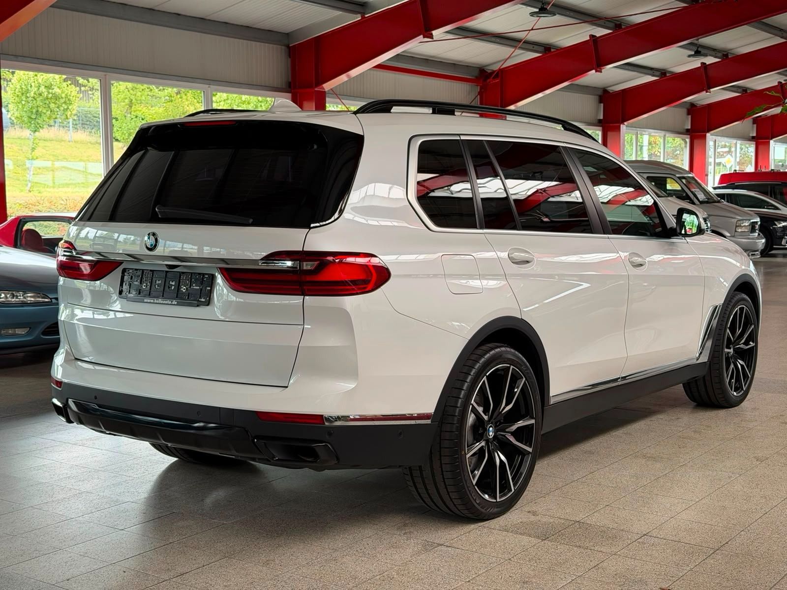 BMW X7 xDrive 40i AHK 7-SITZE 360° PANO MEMORY LASER foto 5