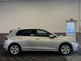 Volkswagen Golf 2.0 TDI Life LED ACC CarPlay AllwettReifen - VW Gebrauchtwagen