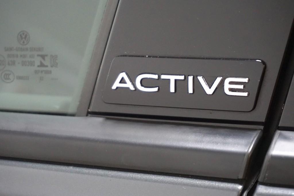 Volkswagen Golf 8 2.0TDI DSG Active Virtual AHK Pano Navi, миниатюра 7