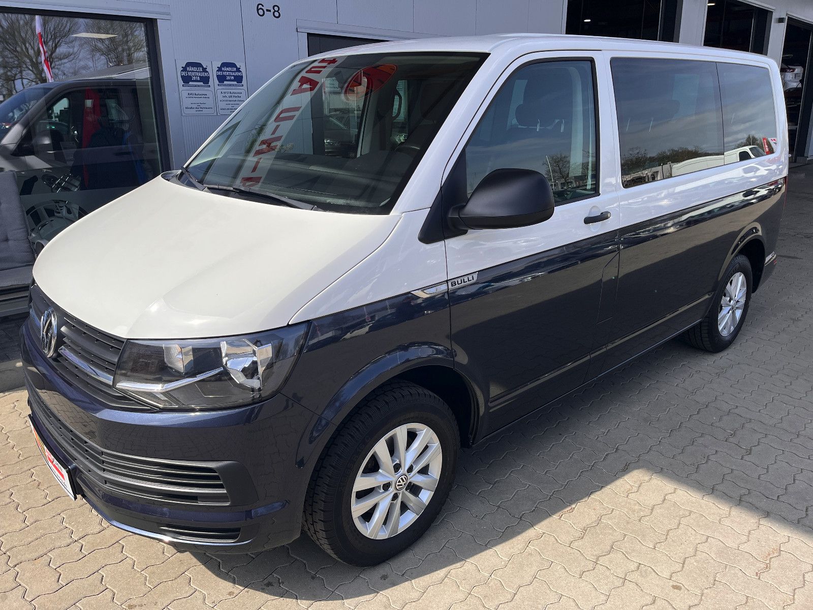 Fahrzeugabbildung Volkswagen T6 Multivan 7 Sitzer