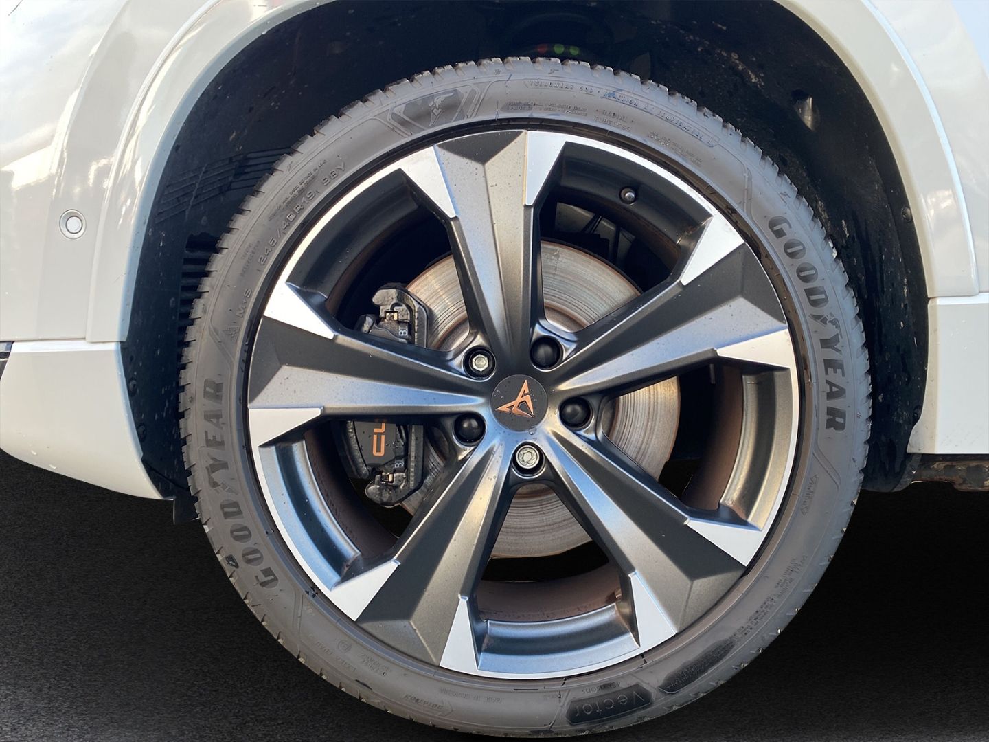 Fahrzeugabbildung CUPRA Ateca Basis 4Drive 2.0 TSI *Elektisches Schiebed