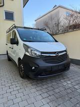 Opel Vivaro Service Neu 1 Hand Scheckheftgepflegt - 8 Sitzer Gebrauchtwagen bis 15.000 Euro