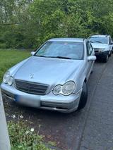 Mercedes-Benz Mercedes c Klasse 2004 - gebrauchte Mercedes-Benz E 200 aus dem Jahr 2004