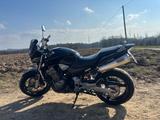 Honda Hornet 900 - HONDA HORNET 900