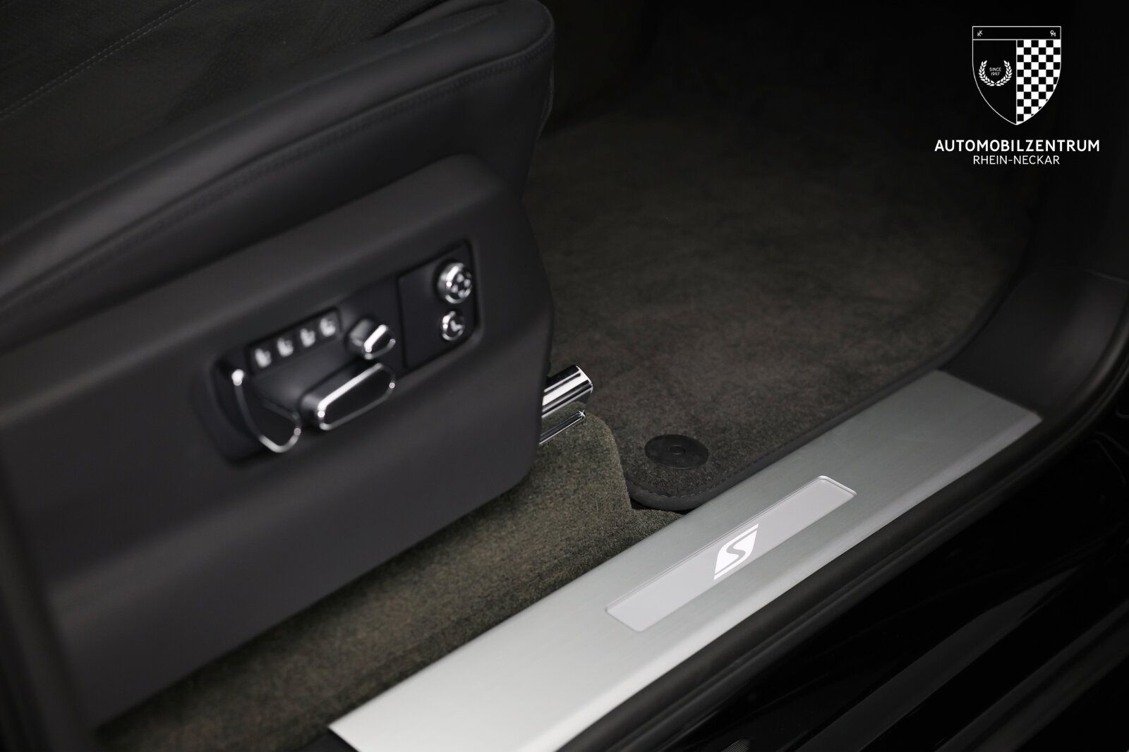 Bentley Bentayga - Bild 31