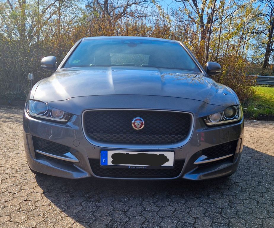 Image of Jaguar XE