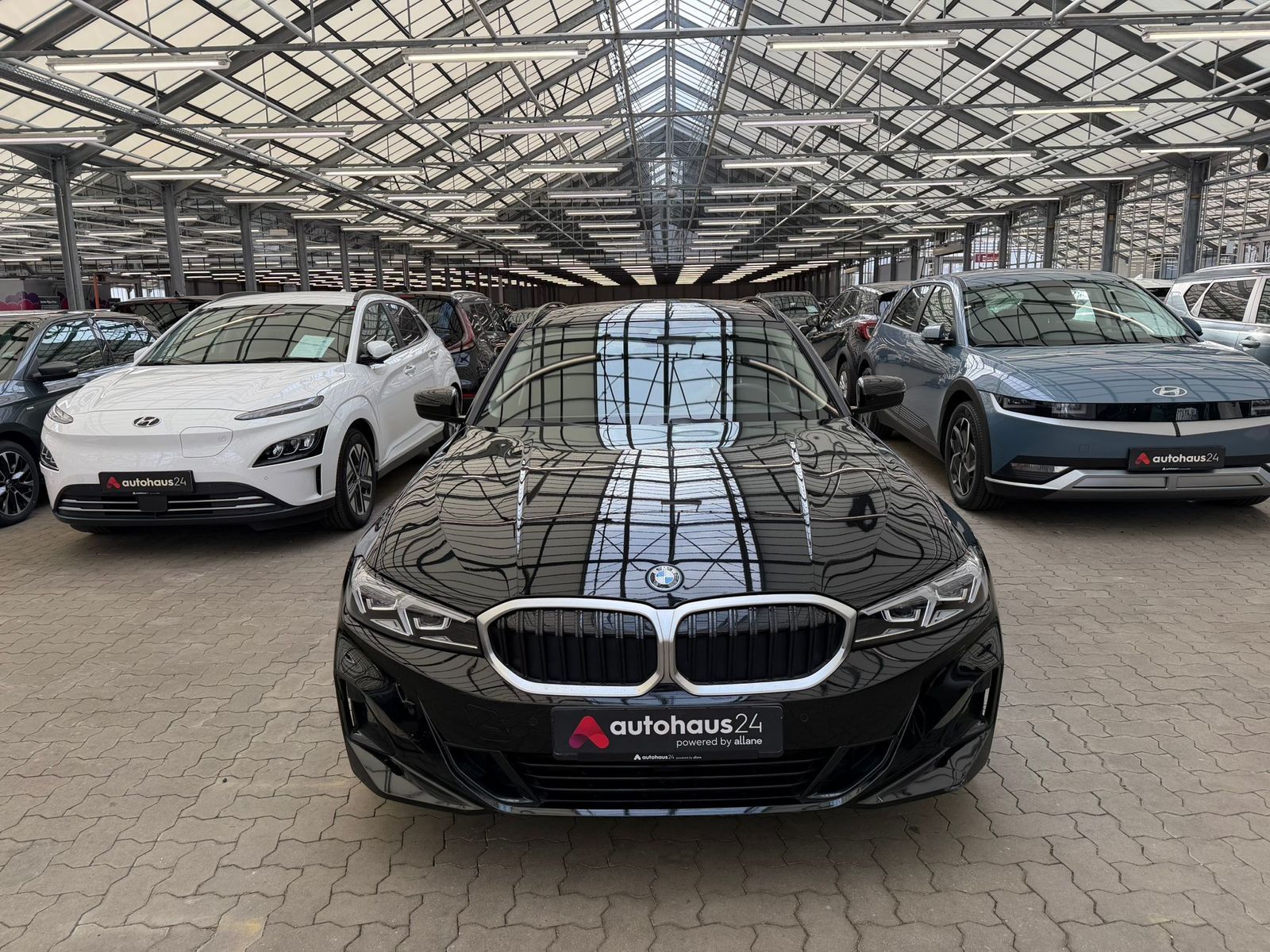 BMW 320 e   LED|ParkAssist|Sitzhzg foto 2