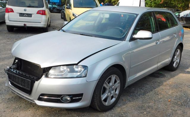 Audi A3 Sportback 1.6 TDI Attraction