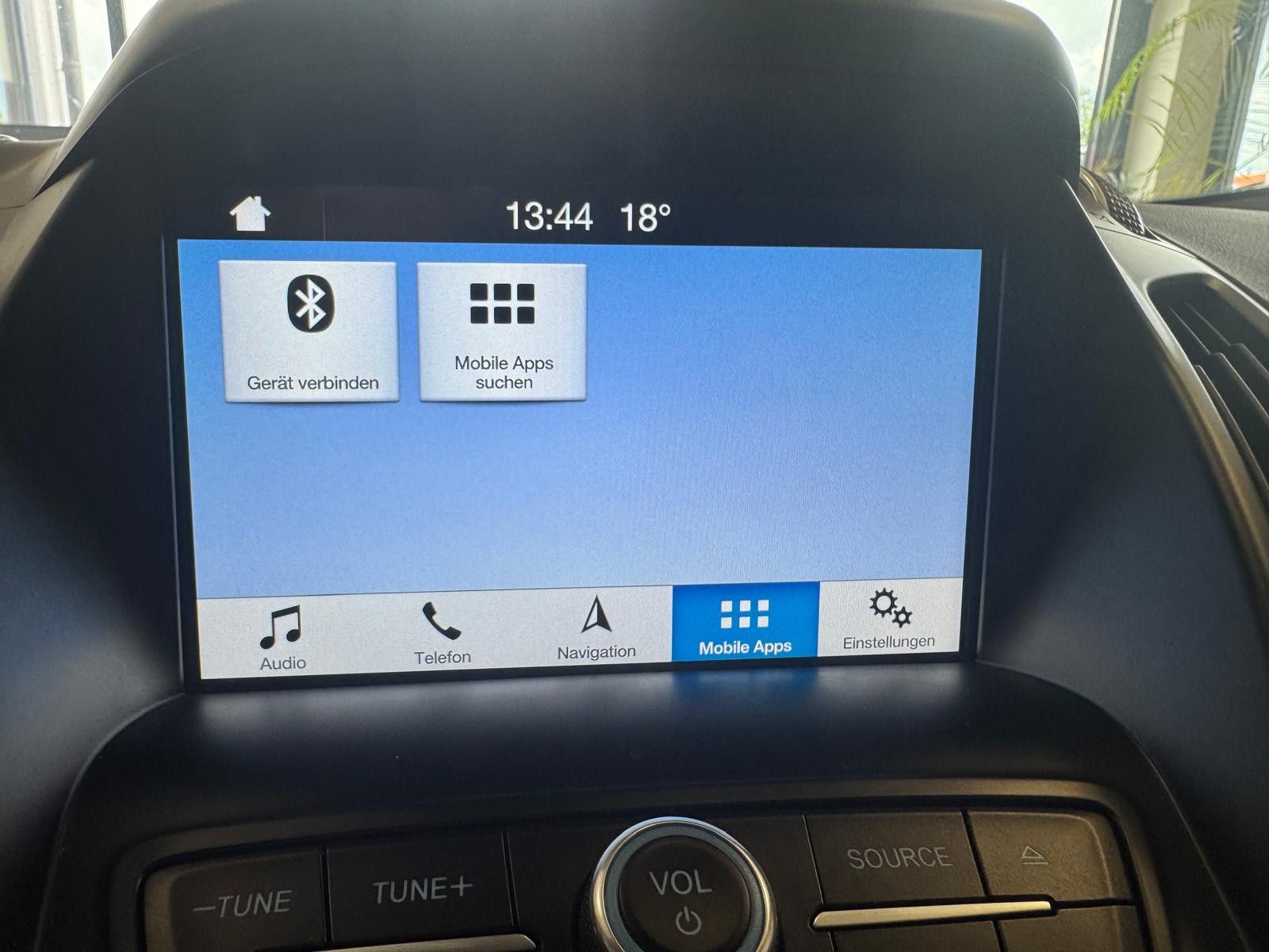 Fahrzeugabbildung Ford Kuga ST-Line /NAVI/KAMERA/AHK/KLIMA/ALLRAD