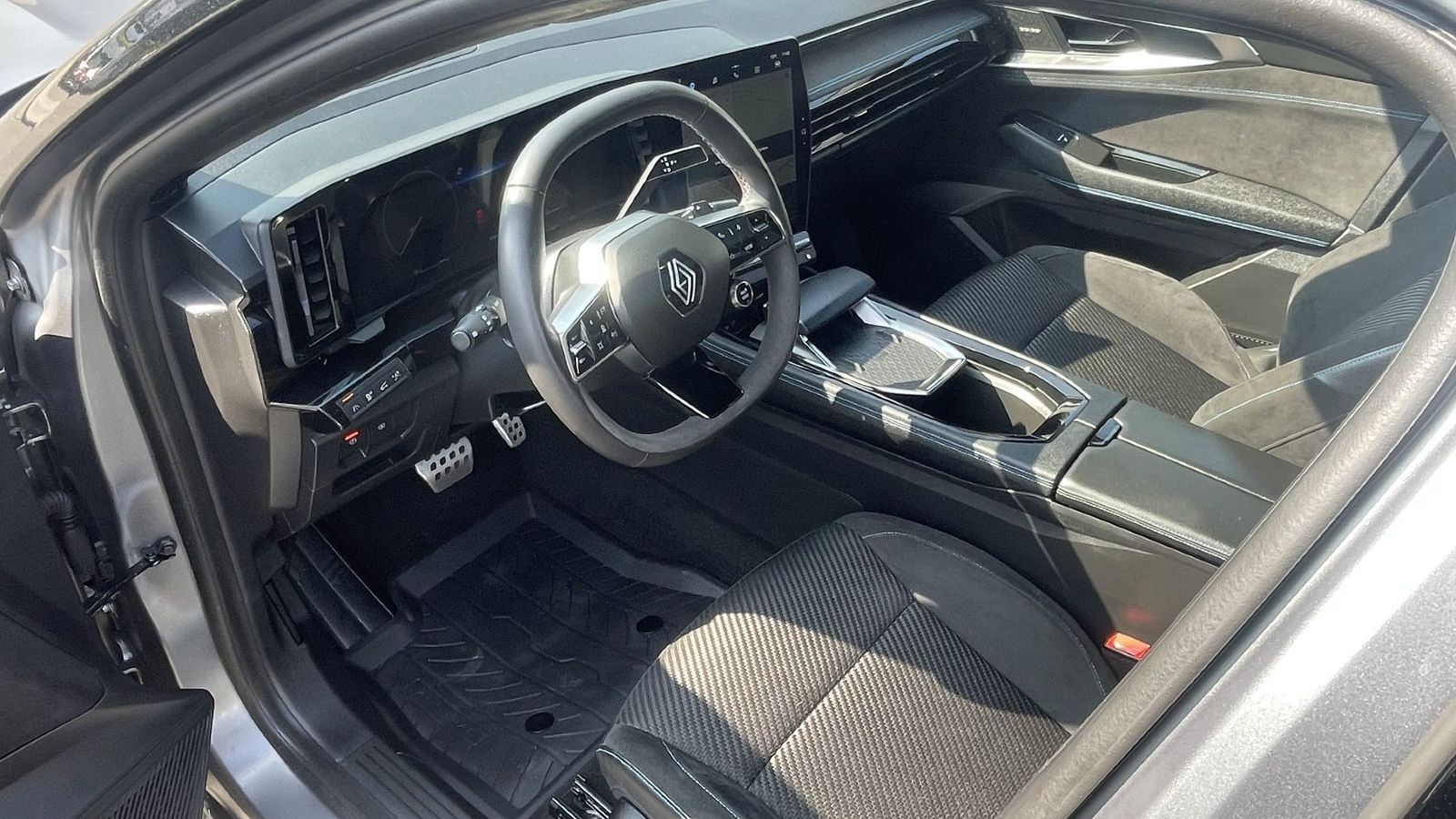 Fahrzeugabbildung Renault Austral Iconic Esprit Alpine Full Hybrid 200