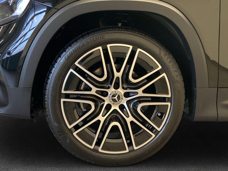 Mercedes-Benz GLB 180