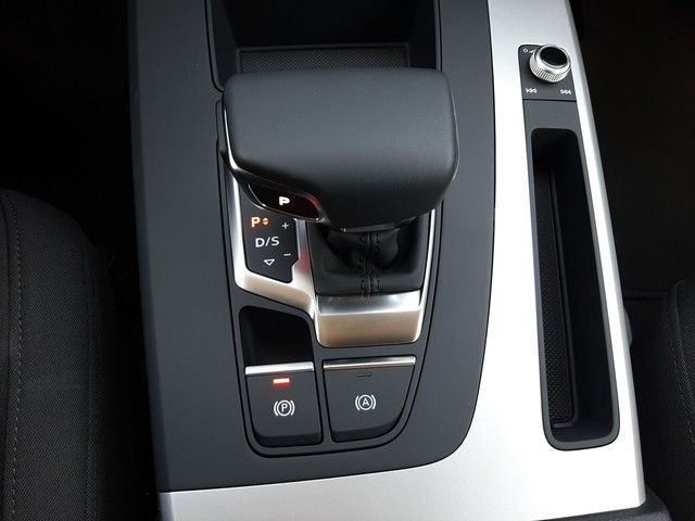 Fahrzeugabbildung Audi Q5 Sportback advanced 40TDI quattro Navi eleHeck