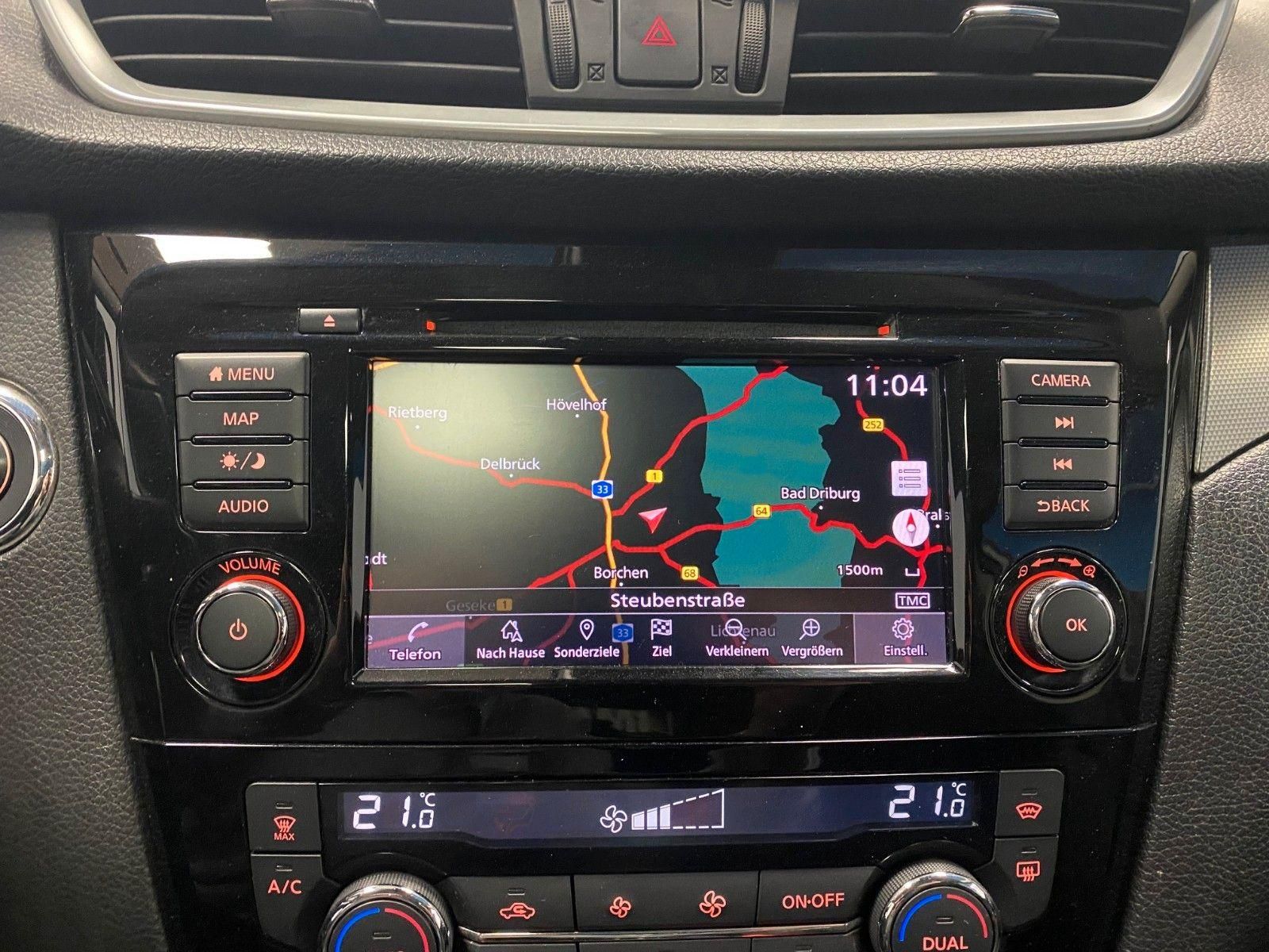 Fahrzeugabbildung Nissan Qashqai 1.3DIG-T+AHK+Pano+360°Kamera+beh.Front