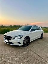 Mercedes-Benz CLA 220 Shooting Brake CLA 220 d DCT Shootin... - Mercedes-Benz CLA 220 Shooting Brake aus 2016